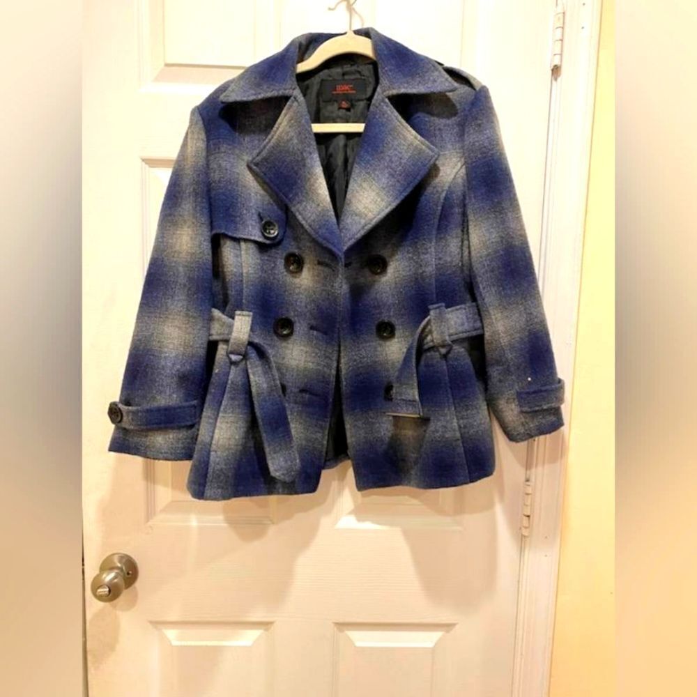 Mackintosh New England Plaid Coat, sz PL, Women's, blue & white.